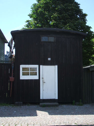 http://www.grographics.com/swedishideas/FishHouse/fishhouse04.jpg
